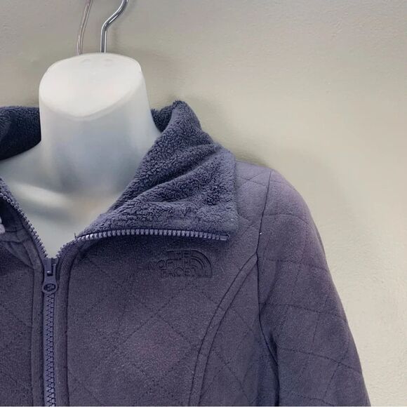 The North Face Caroluna quilted fleece jacket purple long coat zip up size small - Picture 2 of 8